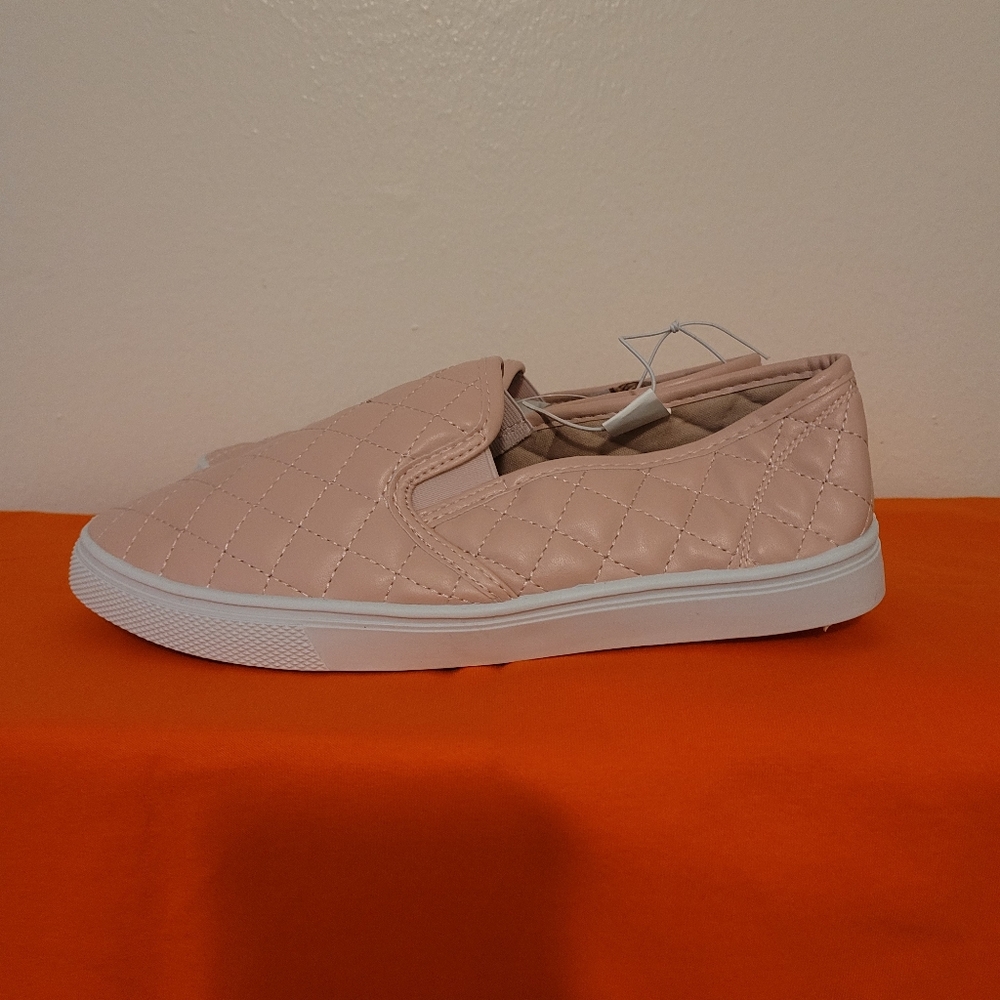 Blush Quilted Shoes sizes 6 7 8 9 10 - Picture 5 of 9